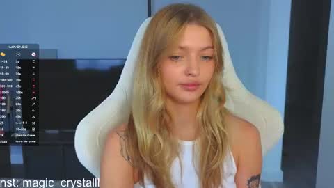 Snapshot of vopooo chatting on July 26, 2026, 12:01 pm Aliceinst magic crystalll online show from July 26, 2026, 12:01 pm