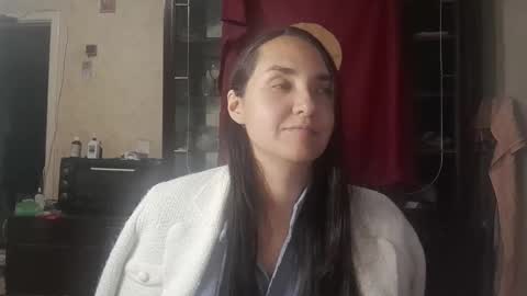 voulezvous_angel online show from October 28, 2025, 4:09 pm