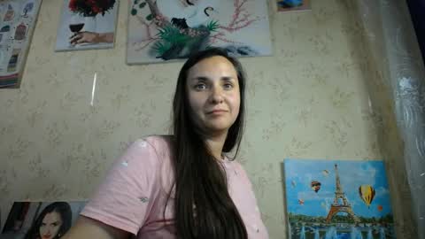 voulezvous_angel online show from June 3, 2026, 6:57 pm