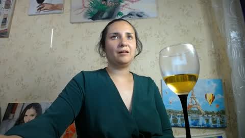 voulezvous_angel online show from June 5, 2026, 6:24 pm