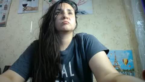 voulezvous_angel online show from June 14, 2026, 7:27 pm