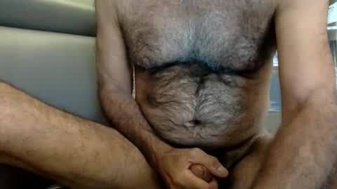 Enjoy guys of all ages if you are not on cam please dont ask for requests if i dont respond dont think im ignoring you i online show from February 12, 2026, 8:26 pm