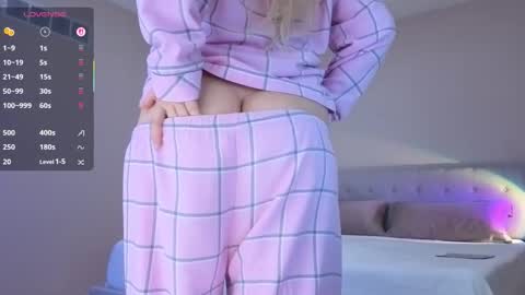 Sunshiny online show from February 25, 2026, 10:19 pm