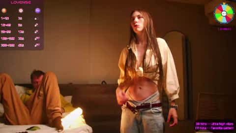 Snapshot of vundersex chatting on June 18, 2026, 2:10 pm Eva and Franklin online show from June 18, 2026, 2:10 pm