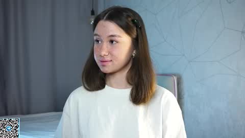 Snapshot of vvilly_wonka chatting on November 24, 2025, 2:00 am Ethal - thank you for thumb up online show from November 24, 2025, 2:00 am