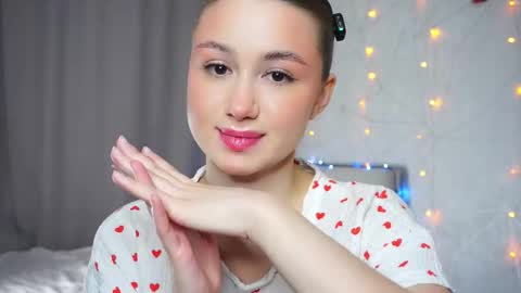 Ethal - thank you for thumb up online show from January 7, 2026, 1:41 am