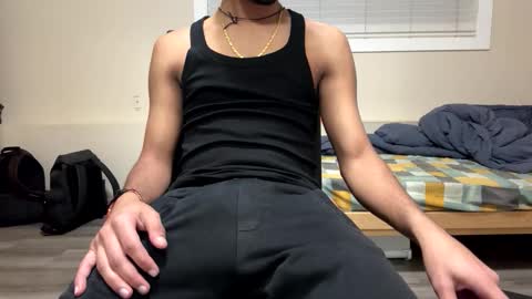 vvip_prem online show from November 12, 2025, 8:26 am