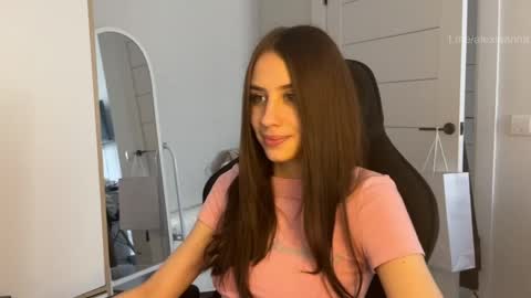 Arina online show from April 28, 2026, 8:08 am