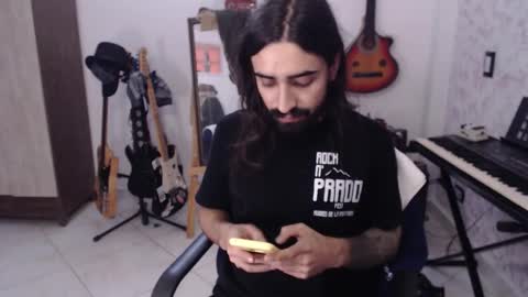 John online show from December 5, 2025, 8:38 pm