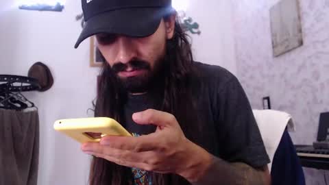 Snapshot of wake_and_bakee chatting on July 1, 2026, 7:35 pm John online show from July 1, 2026, 7:35 pm
