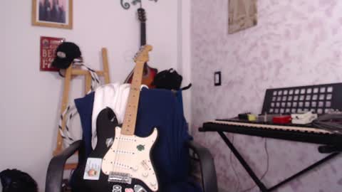 Snapshot of wake_and_bakee chatting on July 4, 2026, 12:39 am John online show from July 4, 2026, 12:39 am