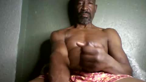 Snapshot of waleswusup chatting on February 24, 2026, 10:46 am Champion Lover online show from February 24, 2026, 10:46 am