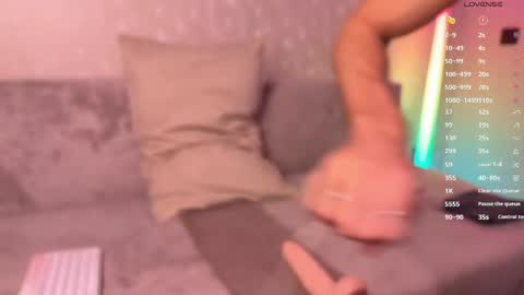 Snapshot of walt_enjoy chatting on May 19, 2026, 9:15 am Walt Enjoy online show from May 19, 2026, 9:15 am
