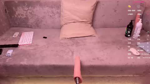 Snapshot of walt_enjoy chatting on July 28, 2026, 3:54 pm Walt Enjoy online show from July 28, 2026, 3:54 pm