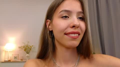 Snapshot of wanda_robinson chatting on December 13, 2024, 1:48 am Wendy. Hello Honeys Ill see you 2nd 5th 7th this week love you3 online show from December 13, 2024, 1:48 am