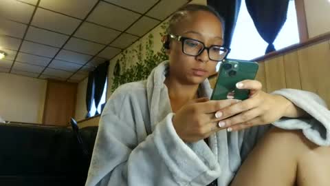 wanderlustgaal online show from July 3, 2026, 7:31 pm