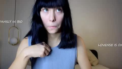 Snapshot of wanettabal chatting on November 1, 2025, 11:45 am Betti online show from November 1, 2025, 11:45 am