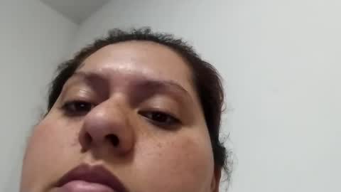 Snapshot of wangda2401 chatting on December 27, 2024, 3:04 pm wangda online show from December 27, 2024, 3:04 pm