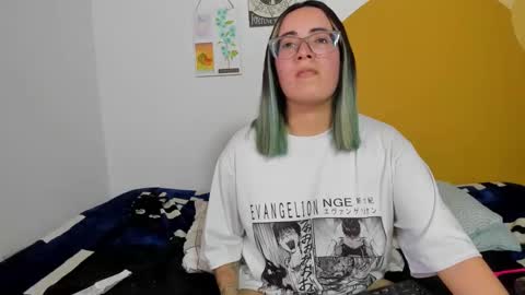 Waningrose  Lu online show from November 9, 2025, 9:35 pm