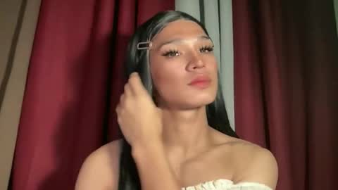 LIZA online show from May 2, 2026, 5:07 pm