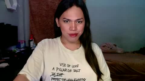 Snapshot of wanna_bewithyouxxx chatting on June 15, 2026, 7:16 pm LIZA online show from June 15, 2026, 7:16 pm