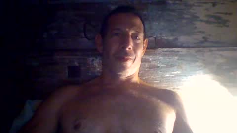 Snapshot of want_to_be_recognized chatting on May 5, 2026, 2:41 am want_to_be_recognized online show from May 5, 2026, 2:41 am