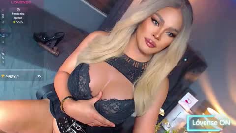 Miss Anna online show from March 12, 2026, 10:16 pm