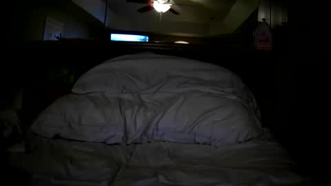 wantingu2john online show from October 24, 2025, 5:37 am