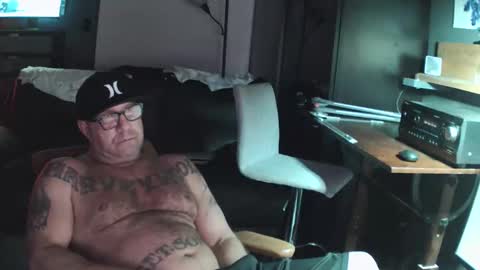 inittogetitin online show from February 11, 2026, 12:43 pm