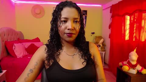 Snapshot of warisgoddes chatting on February 2, 2025, 10:17 pm EMILY online show from February 2, 2025, 10:17 pm