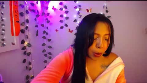 EMILY online show from May 5, 2026, 3:36 am