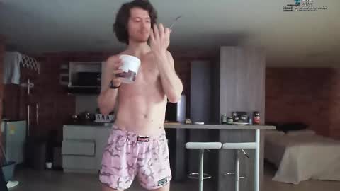 Warren Kener online show from March 10, 2026, 10:15 pm