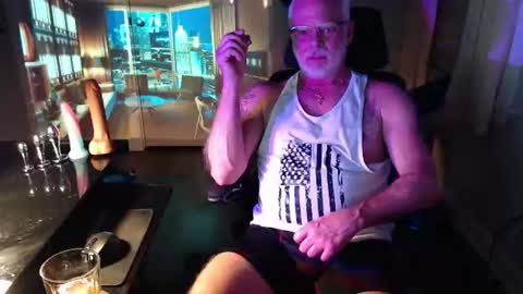 Snapshot of wasted_daze_ chatting on July 25, 2026, 1:04 am wasted_daze_ online show from July 25, 2026, 1:04 am