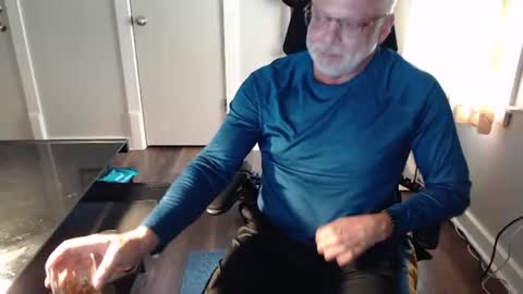 Snapshot of wasted_daze_ chatting on July 27, 2026, 10:17 pm wasted_daze_ online show from July 27, 2026, 10:17 pm
