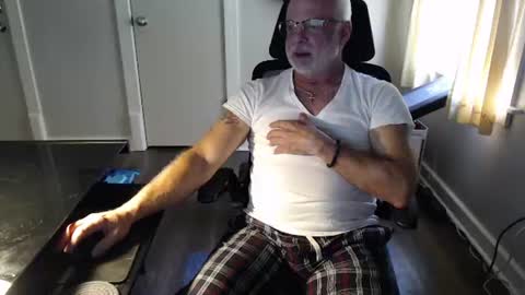 Snapshot of wasted_daze_ chatting on July 31, 2026, 9:58 pm wasted_daze_ online show from July 31, 2026, 9:58 pm