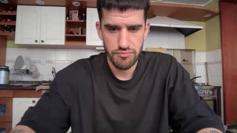 Snapshot of wat___sapbody chatting on November 11, 2025, 6:08 pm wearetwo online show from November 11, 2025, 6:08 pm