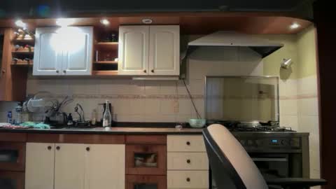 wearetwo online show from April 2, 2026, 10:18 pm