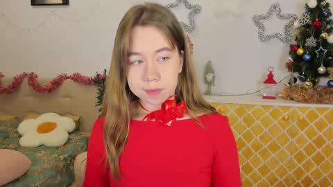 Snapshot of watermelon_sugar_ chatting on December 21, 2024, 3:09 pm Tess Pls support me with Can we reach 155 my favorite number online show from December 21, 2024, 3:09 pm