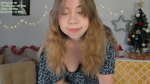 Snapshot of watermelon_sugar_ chatting on January 4, 2025, 12:49 pm Tess Pls support me with Can we reach 155 my favorite number online show from January 4, 2025, 12:49 pm