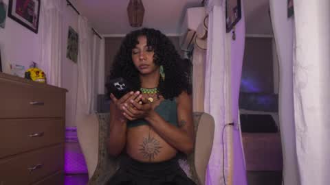 Snapshot of wayuu_goddess chatting on May 21, 2026, 8:05 pm Wayuu Goddess 3 online show from May 21, 2026, 8:05 pm