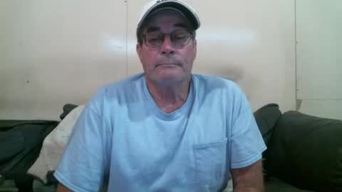 Snapshot of wbfarm chatting on April 22, 2026, 2:25 am WB Farm online show from April 22, 2026, 2:25 am
