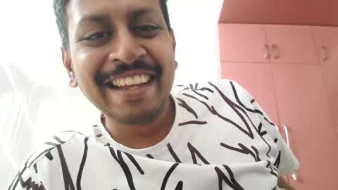 Snapshot of wearcondom chatting on September 9, 2025, 7:19 am sexyguy online show from September 9, 2025, 7:19 am