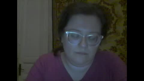 Marina online show from September 18, 2025, 8:33 pm