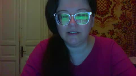 Marina online show from November 18, 2025, 2:54 pm