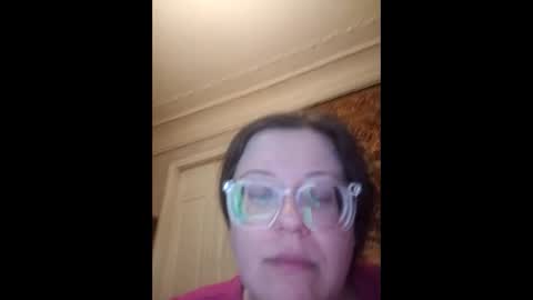 Marina online show from April 28, 2026, 6:02 pm