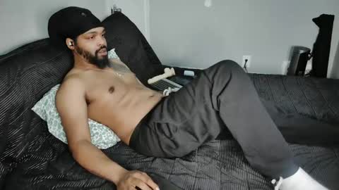 WeDaShit Come Vibe with me . online show from December 15, 2024, 6:04 pm