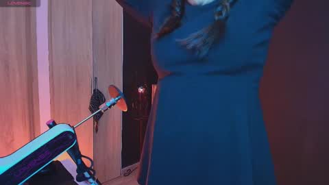 Snapshot of wednesdayfriday chatting on September 14, 2025, 5:12 pm Wednesday Please help me to reach 111 thumbs up online show from September 14, 2025, 5:12 pm