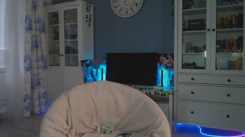 Snapshot of weed_princesss chatting on December 30, 2024, 11:26 am moon online show from December 30, 2024, 11:26 am