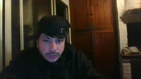 Snapshot of weedlover66 chatting on June 18, 2026, 4:35 am weedlover online show from June 18, 2026, 4:35 am