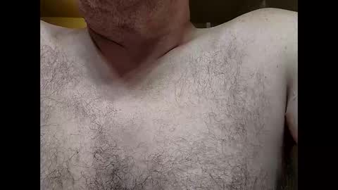 Snapshot of welderod chatting on April 19, 2026, 11:31 am welderod online show from April 19, 2026, 11:31 am